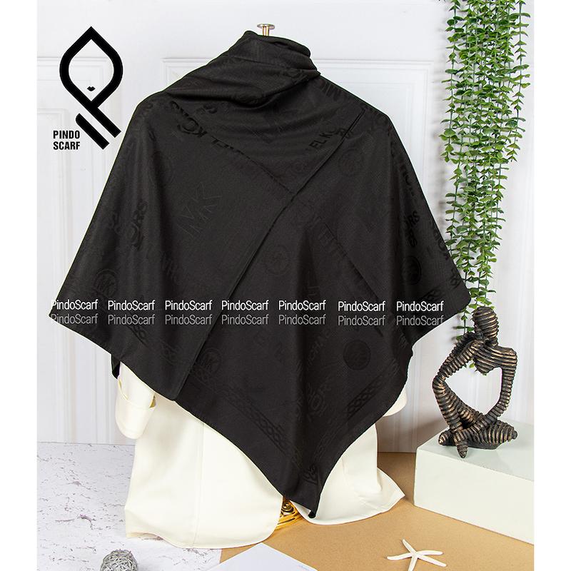 روسری ابریشم یونیک مارک ترک RYTRK04