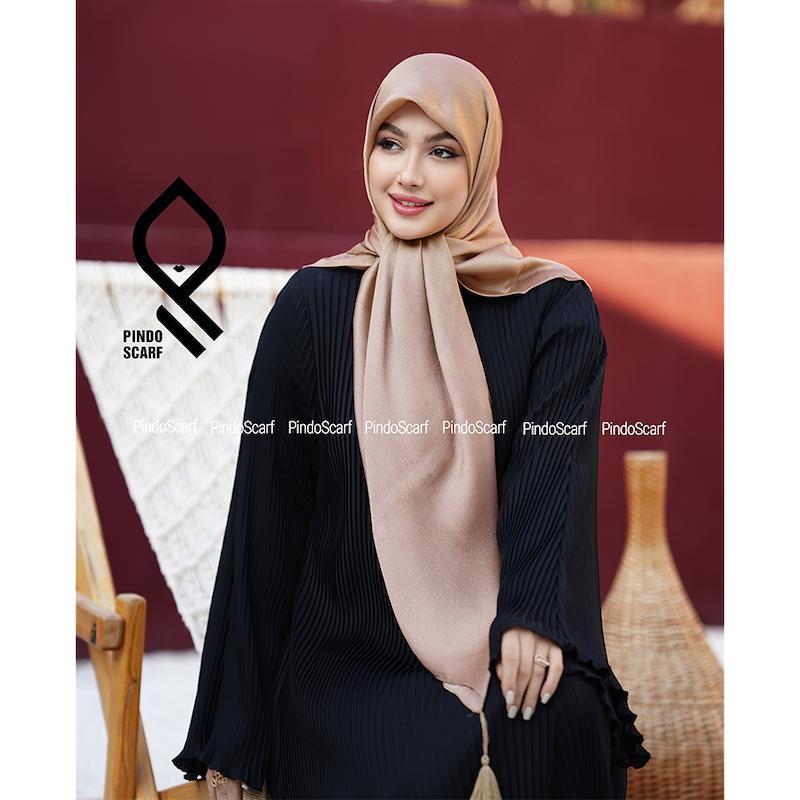 روسری نخی کریستال وارداتی RNKRT29