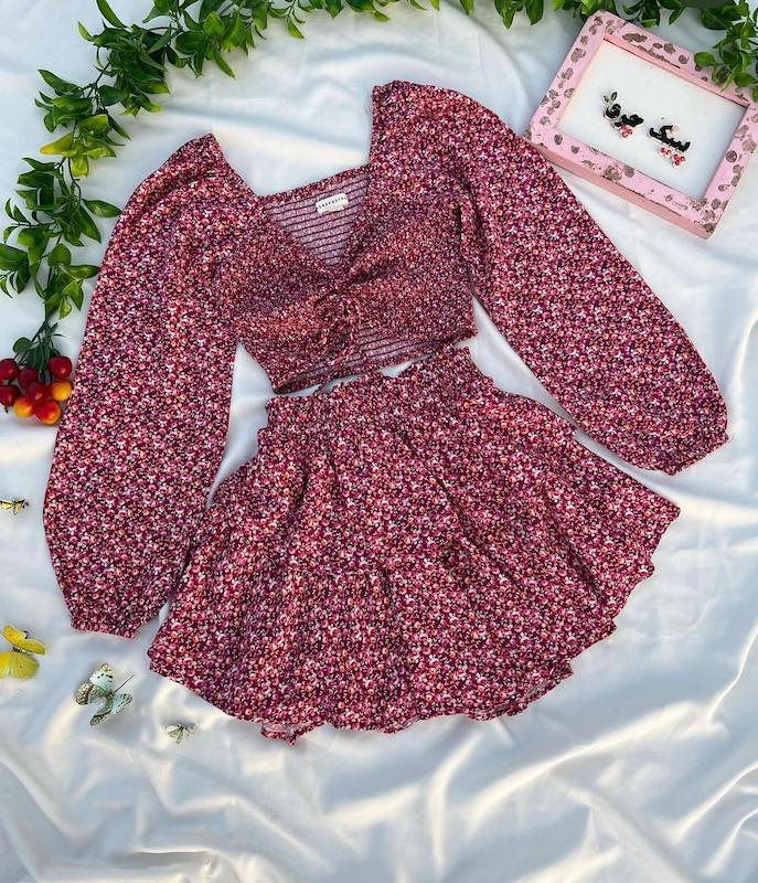 ست دامن و نیم تنه زر صورتی🌸❤️🍓