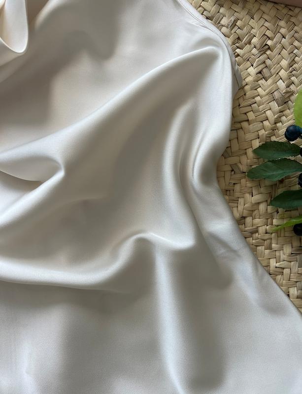 تاپ ساتن ابریشمی✨🤍