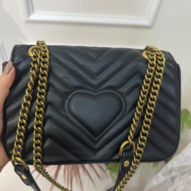 کیف black heart