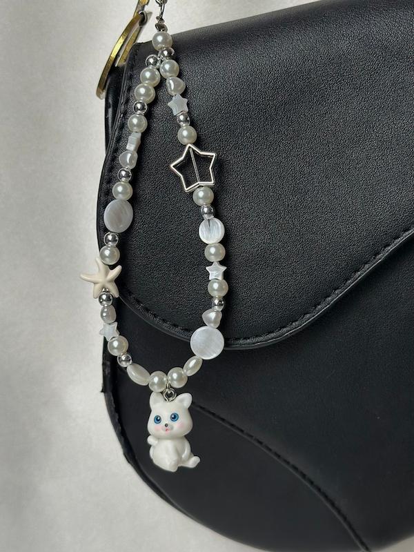 چارم مهره‌‌ای گربه‌ و ستاره