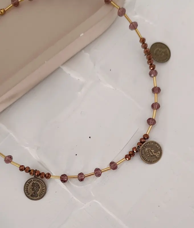 گردنبند سنگ و سکه