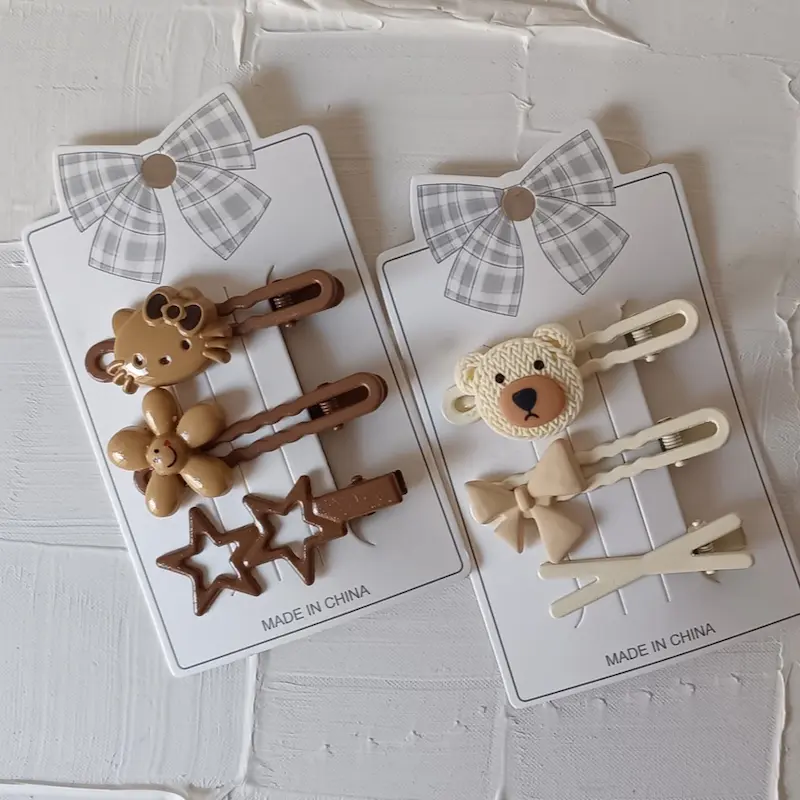 گل‌سر عروسکی سه‌تایی