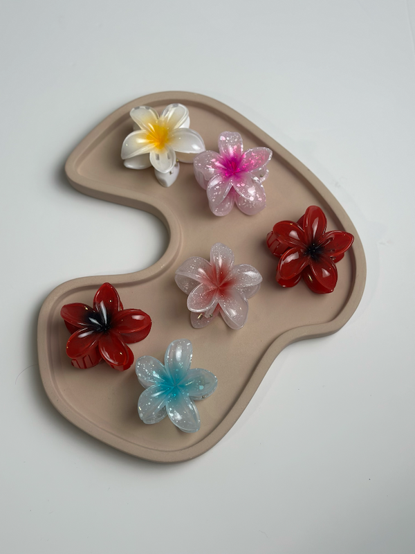 کلیپس پلومریا کوچک