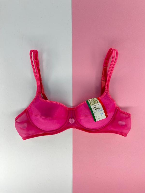 سوتین تک ونا