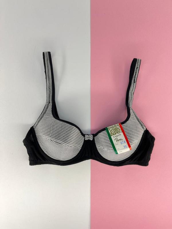 سوتین تک ونا