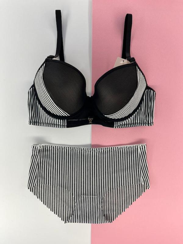 ست اسفنجی لایه نازک