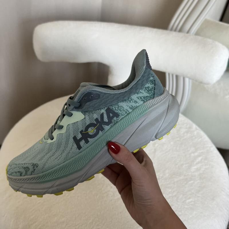 HOKA