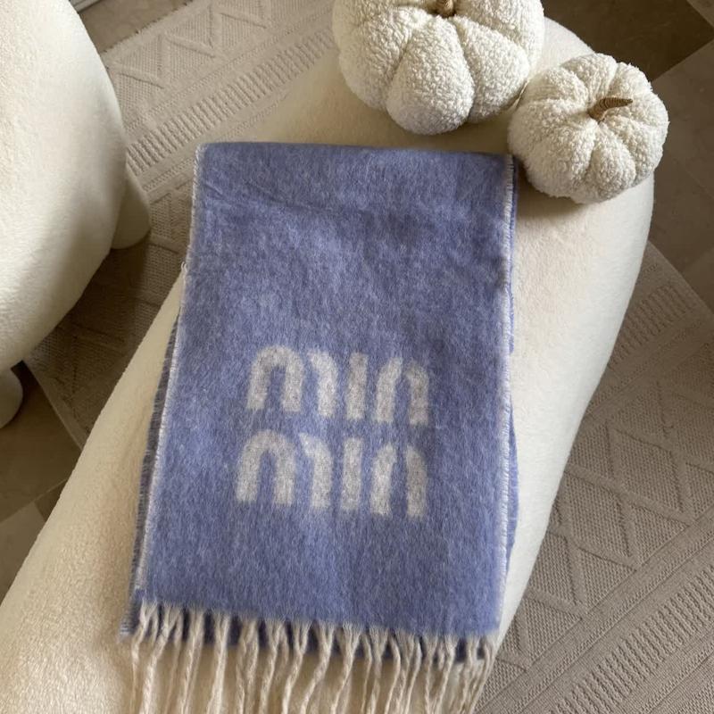 شال موهر miu miu