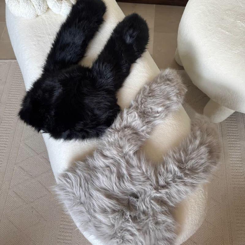 کلاه خز گوشدار 