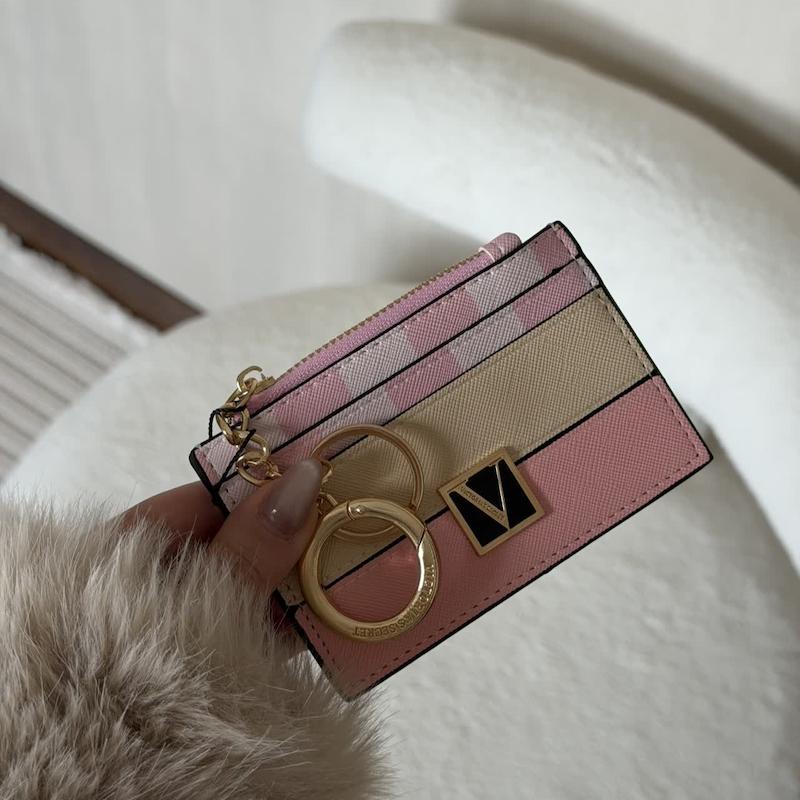 جاکارتی ویکتوریاسکرت