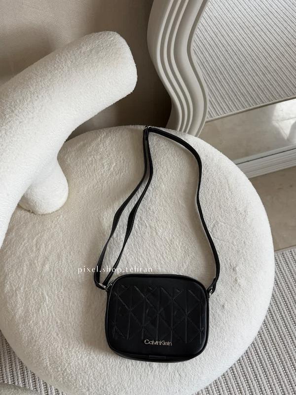 کیف دوشی دوطرفه  Calvin Klein