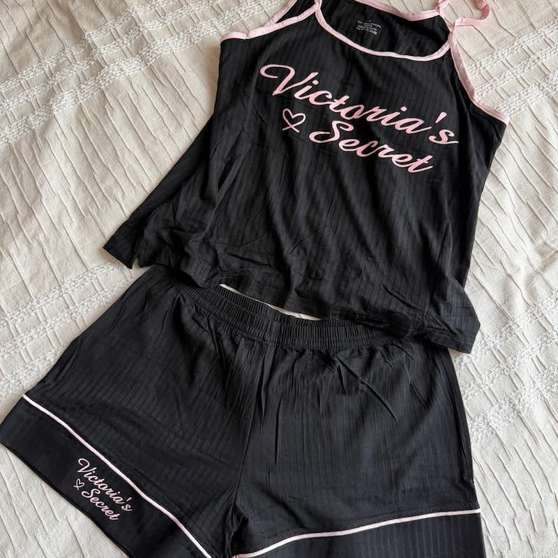 ست 4 تکه لباس خواب Victoria’s Secret _ black