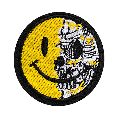 پچ گلدوزی Smiley Skull 