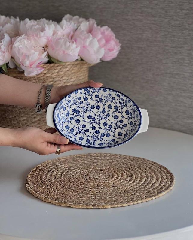 مرغ خوری بیضی متوسط دنی هوم طرح گل آبی سایز متوسط / BA29