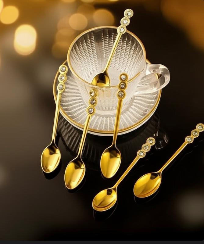 قاشق چای خوری نگین دار در دو رنگ