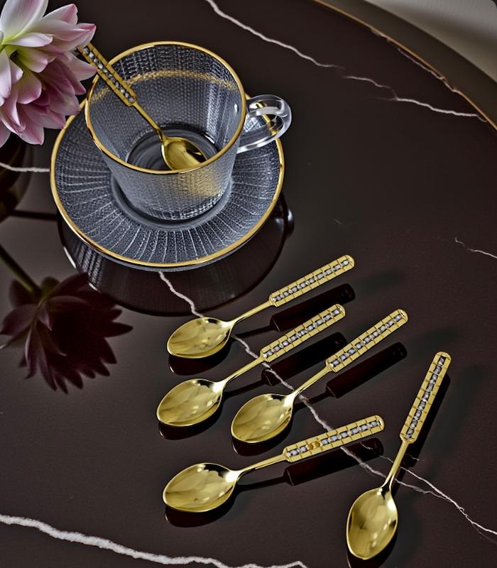 قاشق چای خوری طلایی نگین دار 
