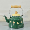کتری لعابی ساده SMEG در چهار رنگ 