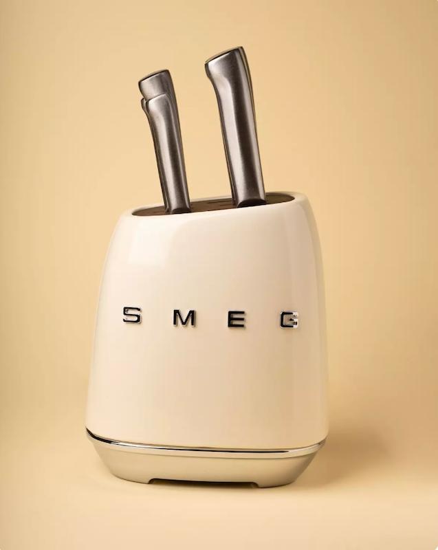 جاکاردی به همراه چاقو SMEG