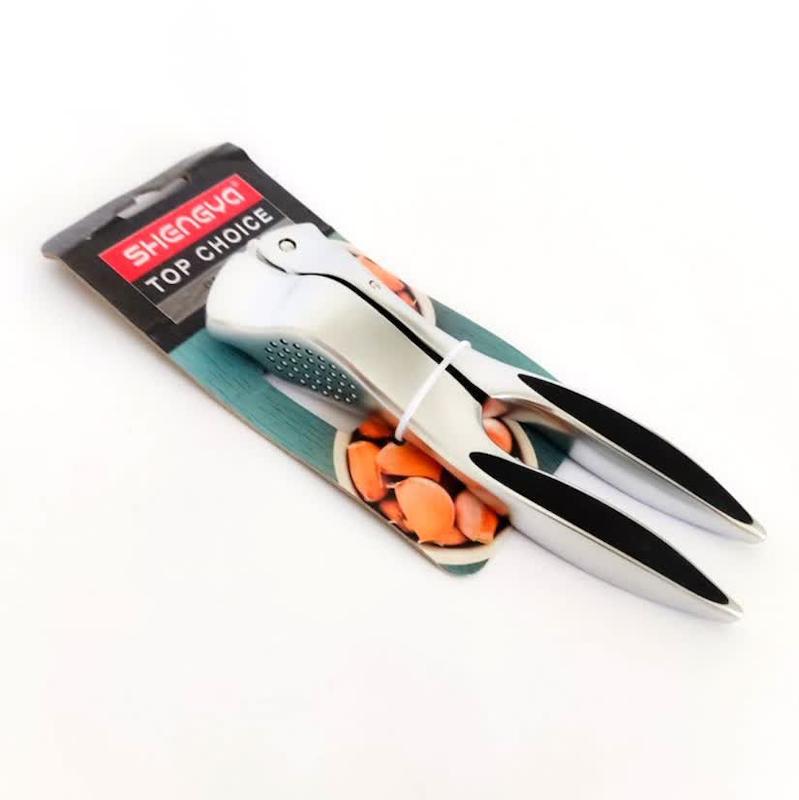 سیر له کن دسته بادامی شنگیا