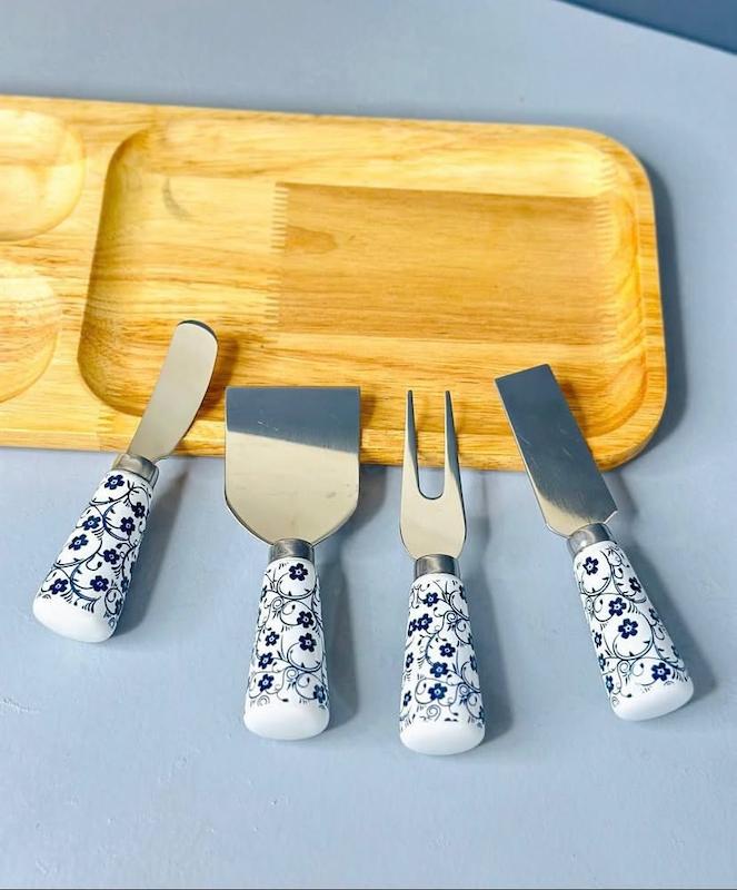 ست صبحانه خوری مدل دنی هوم طرح گل آبی