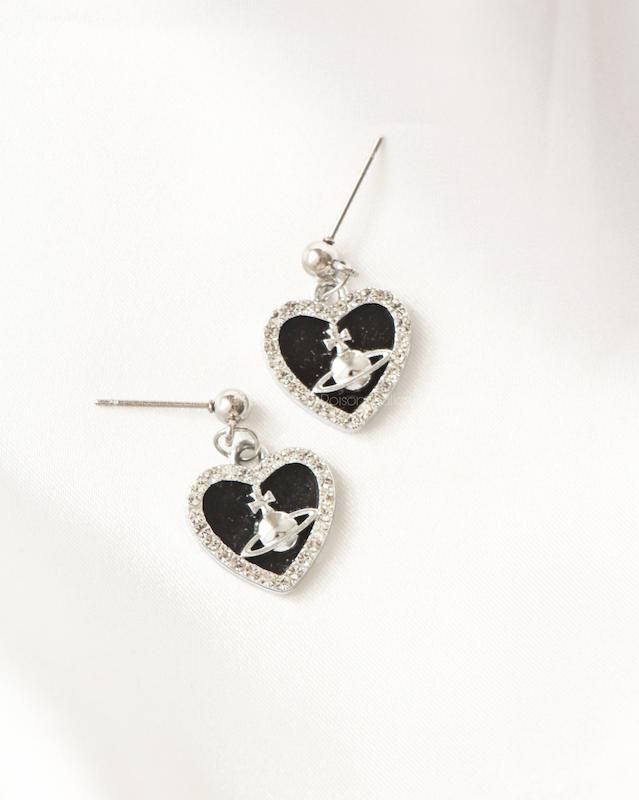 گوشواره ویوین وست وود ᯓ★