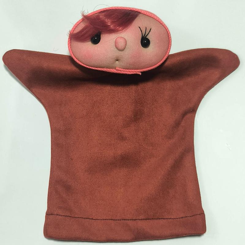 عروسک دخترانه نمایشی
