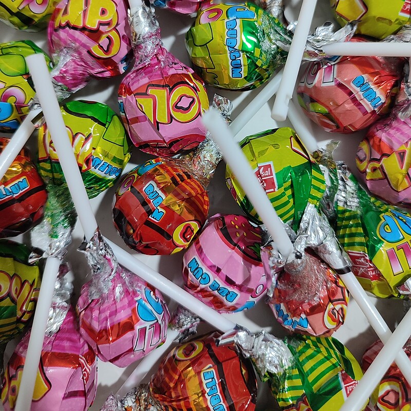 آبنبات چوبی 🍭