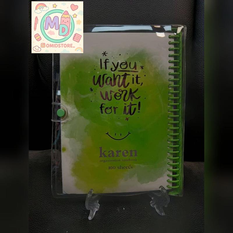 دفتر کلاسوری شفاف ۲۰ سوراخ کارن دکمه دار (تقریبا در سایز A5)