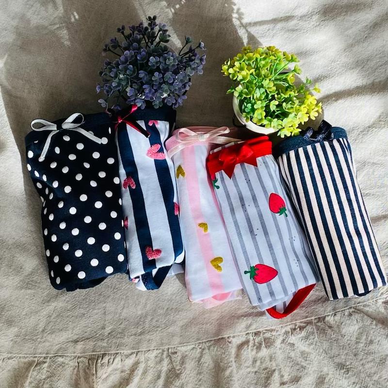 شورت نخی طرحدار