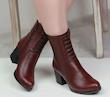 بوت زنانه پاشنه دار مدل سزار کد ۱۴۳