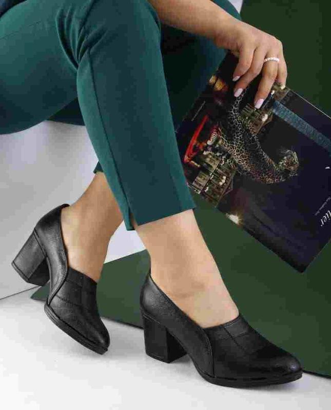 کفش طبی پاشنه‌دار زنانه ۶ سانتی | زیره پیو کد۵۲۷۱