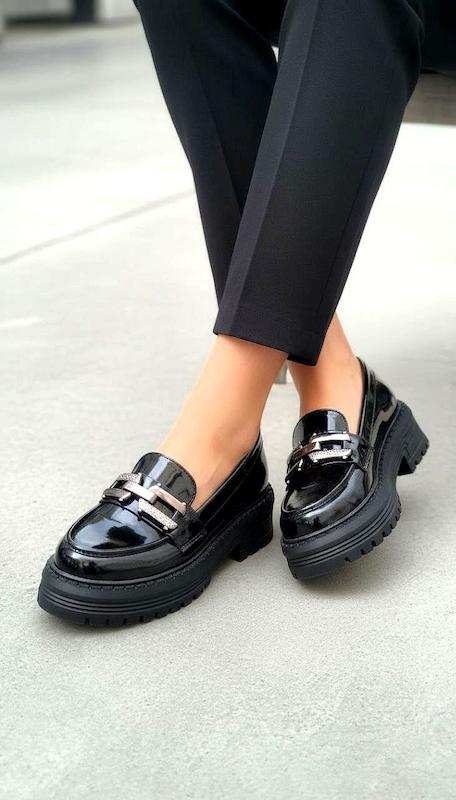 لوفر یراق‌دار زنانه لژدار ۴ سانتی | ورنی و مات | کد ۷۷۰۴