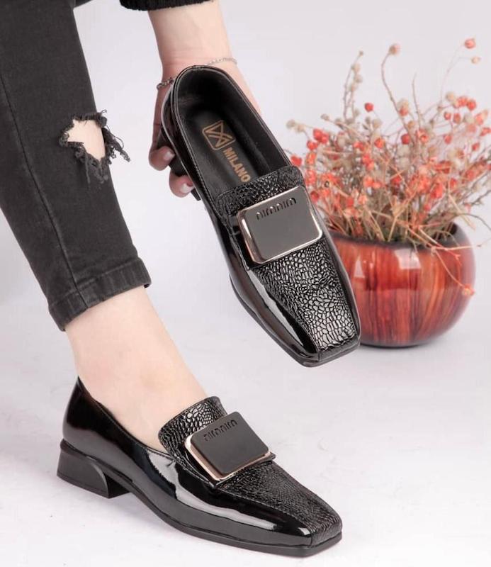 کالج  جدید میو میو کد ۸۶۳۹