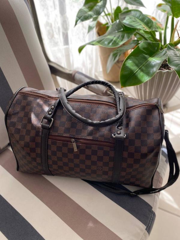 ساک مسافرتی