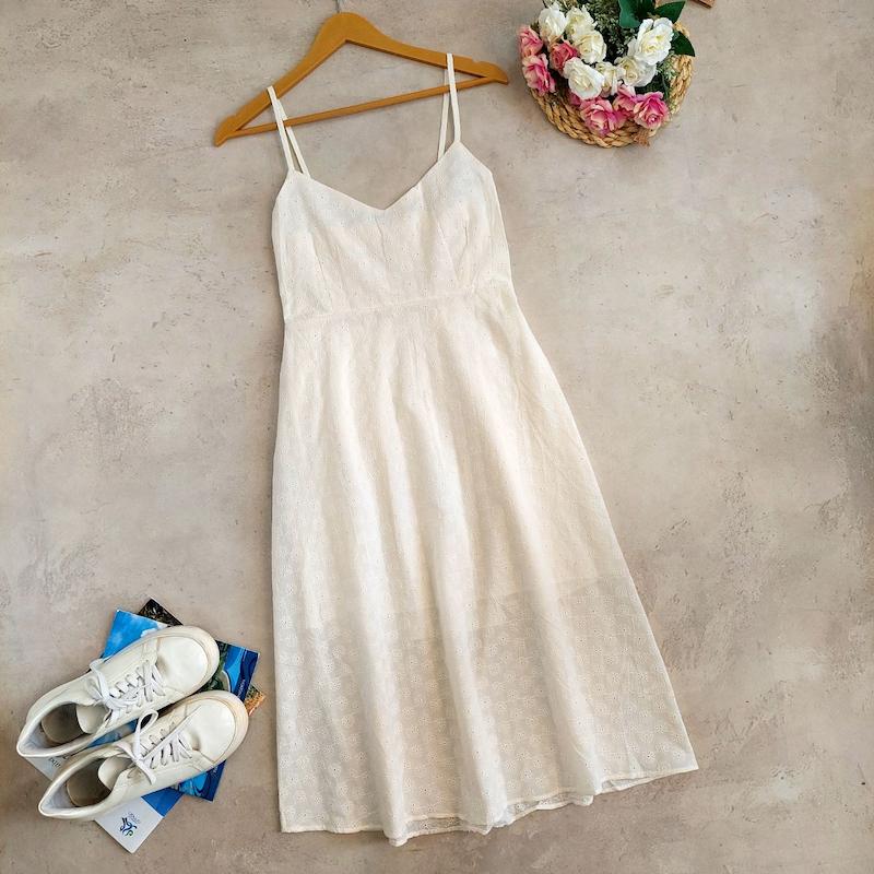 پیراهن خامه‌دوزی غزل کد ۷۴۹