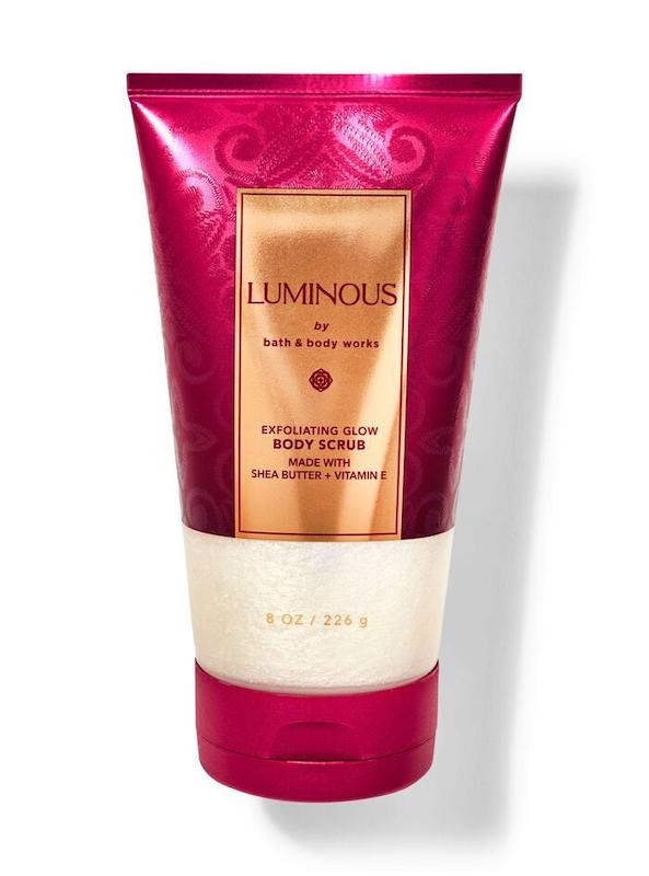 اسکراب بدن لایه بردار و درخشان کننده لومینس بث اند بادی  Bath and body luminous body scrub