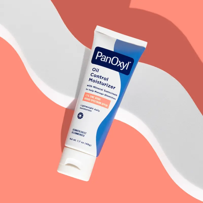 مرطوب کننده و آبرسان کنترل چربی پانوکسیل دارای Spf30  PanOxyl Oil Control Moisturizer SPF 30