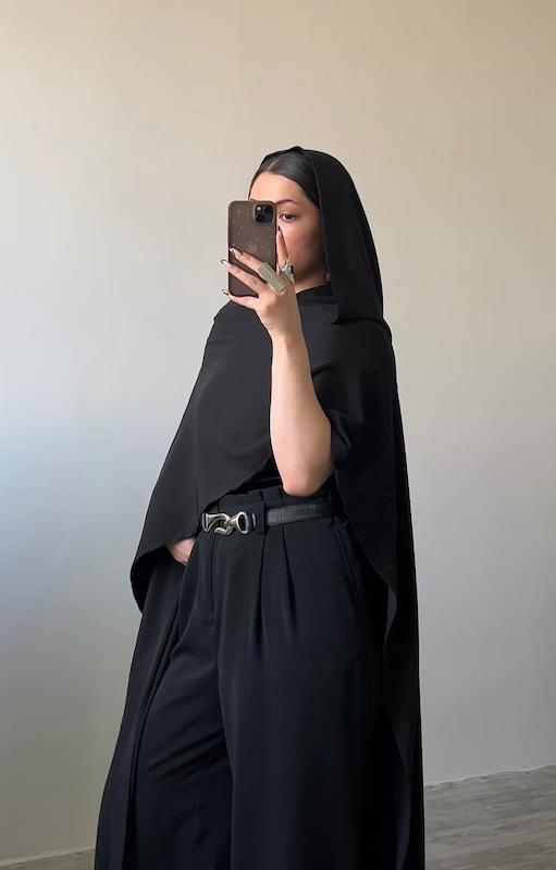 پانچو کلاهدار خفاش