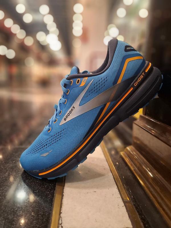 کتونی بروکس گاست Brooks ghost 15
