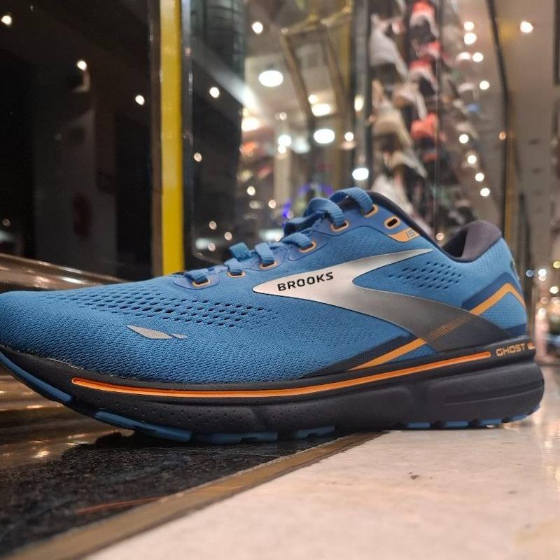 کتونی بروکس گاست Brooks ghost 15