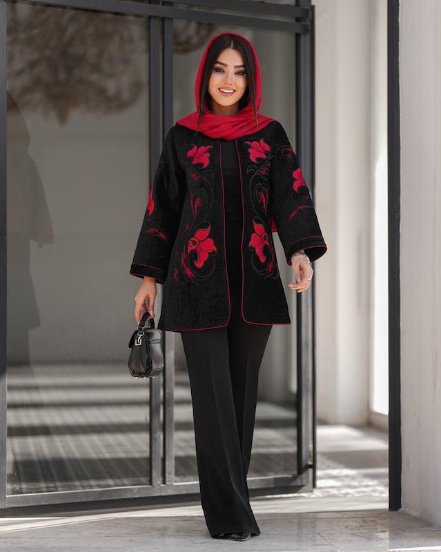 مانتو گلدوزی مخمل