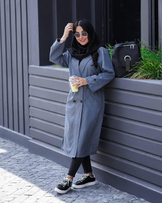 مانتو یقه انگلیسی پشت کش جلو پیله
