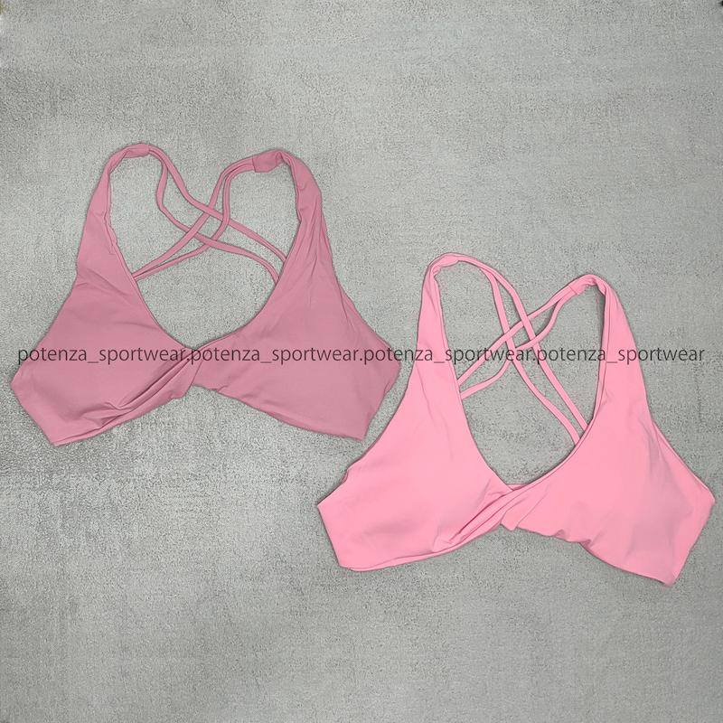 نیم تنه کارا