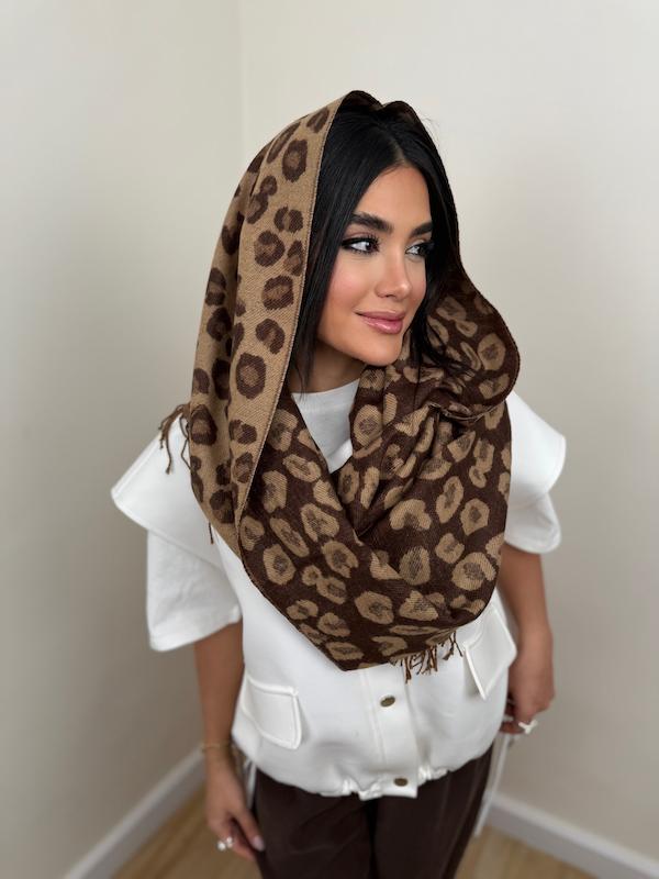 شال leopard 