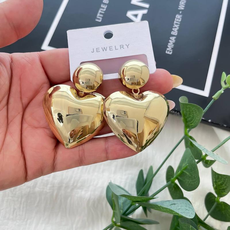 گوشواره میخی قلب آینه ای طرح زارا 10