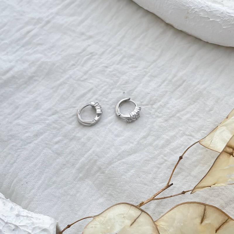 گوشواره حلقه ای تری نگین ژوپینگ