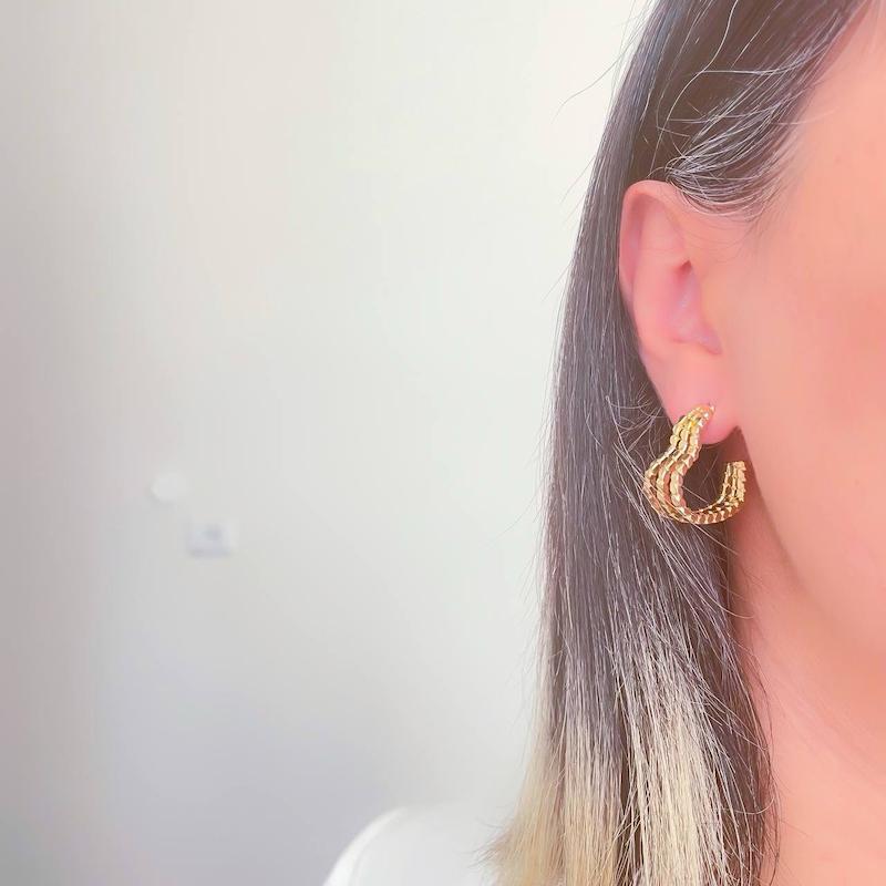 گوشواره قلبی سه‌تایی تراشدار مدل النا طرح زارا 19