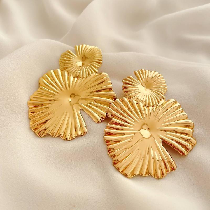 گوشواره آویز رقص‌ستاره طرح زارا 11